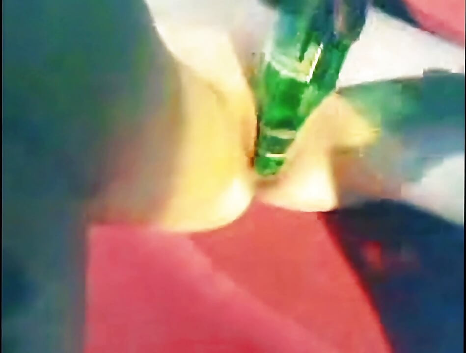 Bottle & Pussy