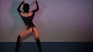 3d sfm - Miranda Striptease - freche Machinima