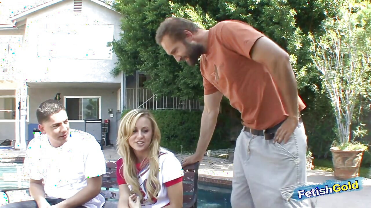 Stunning teen cheerleader gets her cunt rammed hard by her friends