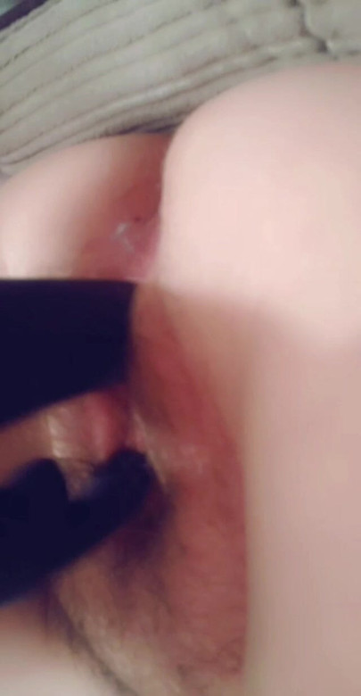 BBW hungry for someone to fill her pussy