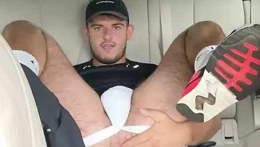 Masturbando no carro
