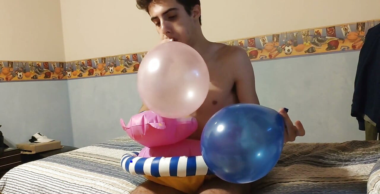 Inflatable Hippo and Ballons!