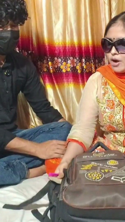আমি গোপনে আমার সৎবোনের সাথে ক্লাসরুমে সেক্স করেছিলাম | ক্লিপ 1