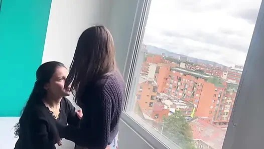 Meine Kollegin hat mich zu sich nach Hause eingeladen...