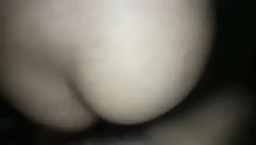 Sexy girl came out water from the pussy.