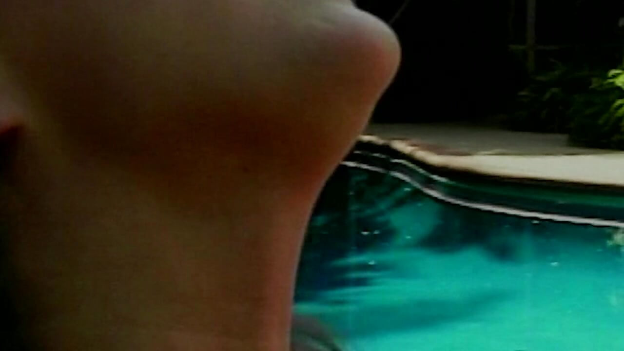 White Panty Chronicles 17: Sinnliche Pool-Abenteuer und
