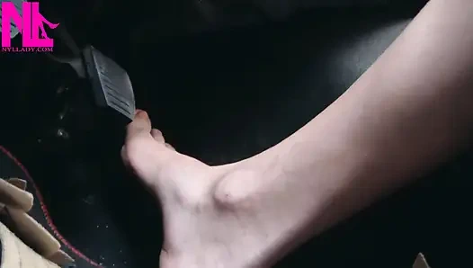 Crazy Barefoot Pedal Pumping on High Way