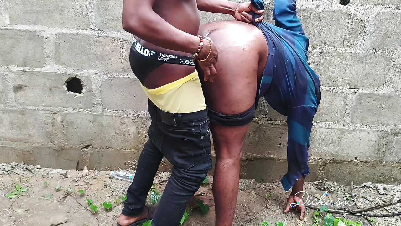 Fucking That Bussyass While He Holds the Wall