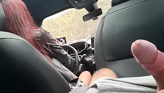 Saya masturbasi di belakang driver aplikasi