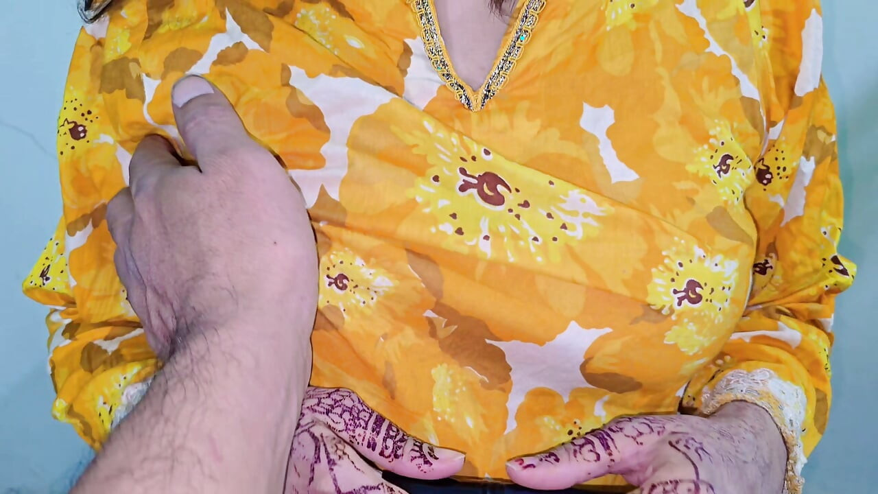 Arsal Fucking Horny Sister's friend Behan Ki College girl ko Chod dia
