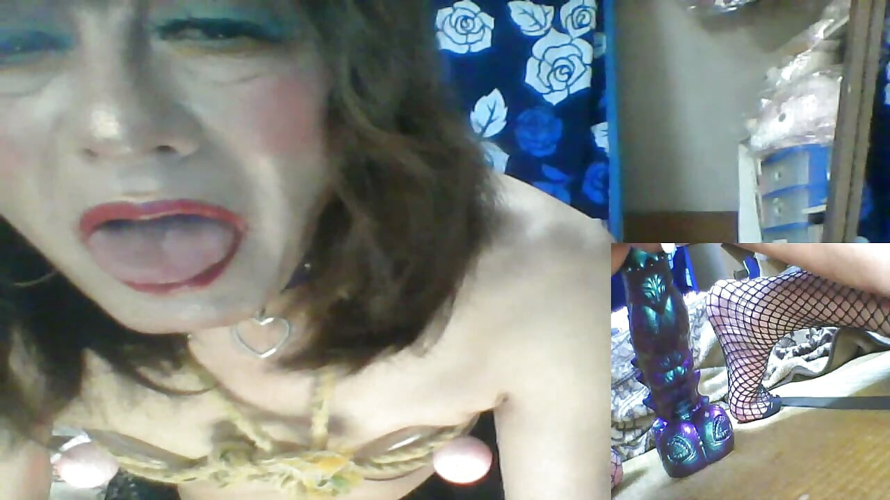 Intense masturbation act by nymphomaniac anaka