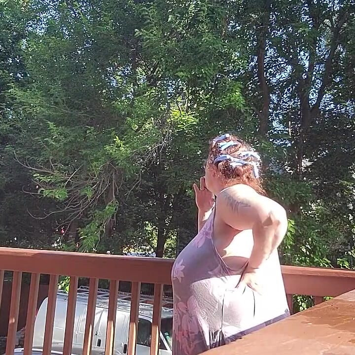 Ma's Smokin' in Curlers