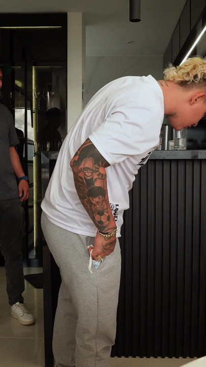 Jeg knepper min værelseskammerats kæreste, jeg hanrejer min bedste ven foran ham | Klip 2