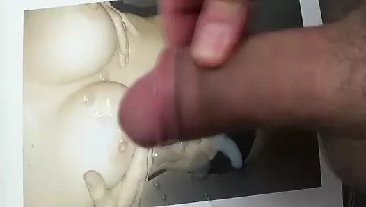 nicofr'a saygı duruşu