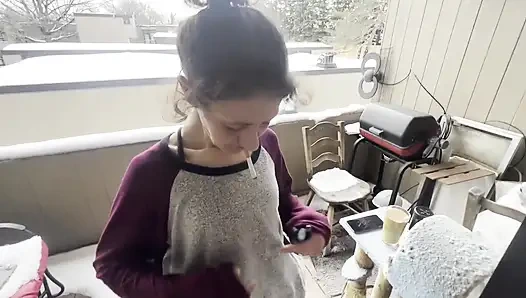 Я трахнул эту уличную в каждой комнате!