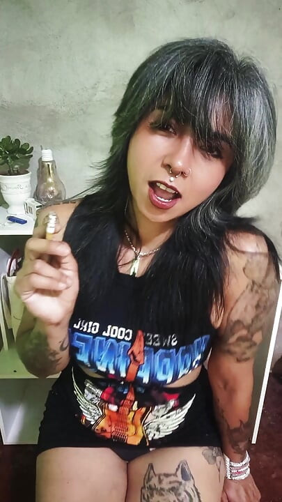 Gyere velem dohányozni