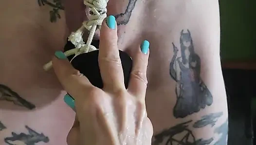 Goode Mädchen Ballbusting Fußspaß