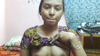 Bangladesh chica mostrando tetas para novio