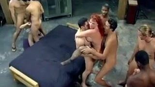 Kylie ireland gangbanged y doble anal