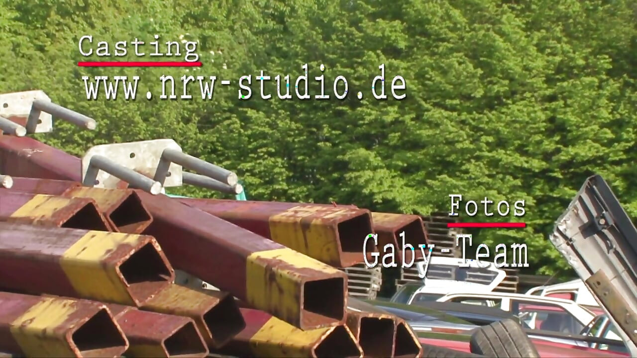 在车上狂欢, 饥渴的阴户被塞满!