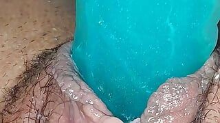 Buceta peluda molhada