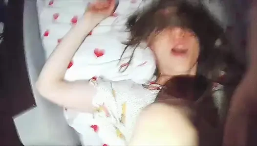 Gerçek bir ihanet. Arkadaşlarım karımı götten sikiyor.
