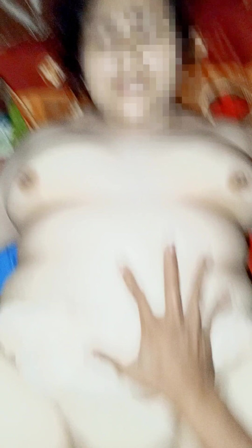 내 핫하고 섹시한 이웃 따먹기 | 클립 1