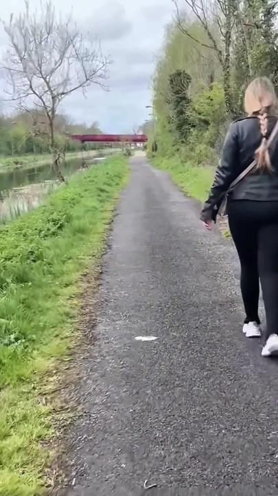 Can't Hold It, Pissing Outdoor Compilation