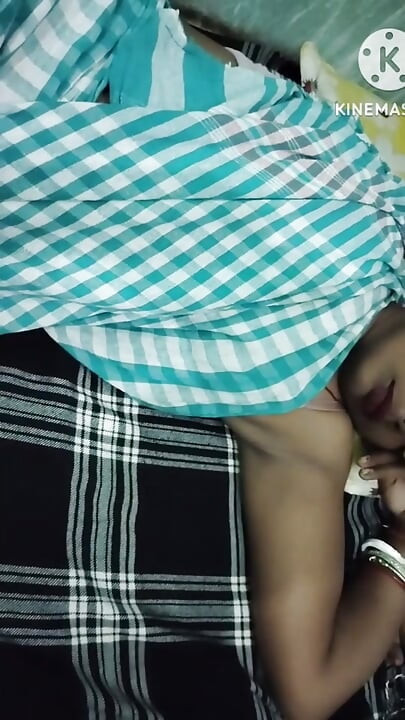 Bhabhi ghar pe thi Akeli Devar Ne Uthaya Opportunity Ka Labh Aur Dal Diya Bhabhi Ke Muh Mein Apna Ling Aur Giraya Bhabhi Ke Muh Mein Apna Ling Ka Pilaya Bhabhi Ko P