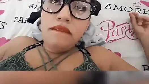 Video of Young Brunette with Her Boyfriend Leaks on the Internet in Nyc