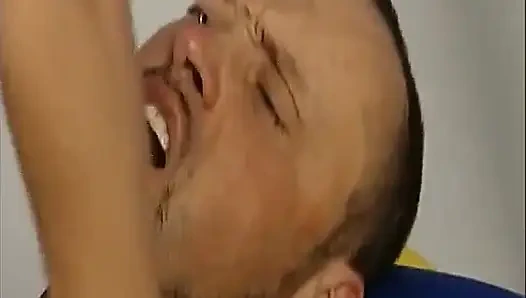 Tante girang jerman rambut pirang dengan toket besar lagi asik muasin memeknya pakai mainan seks dan dientot habis-habisan sama kontol besar