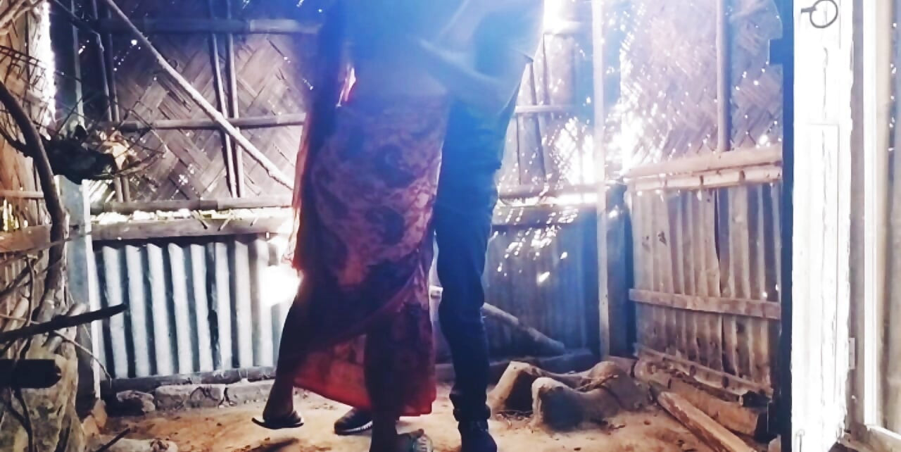 Big Booty BBW Bhbai cantik berkain saree memek basahnya diobrak-abrik di ruang kencan rahasia kami