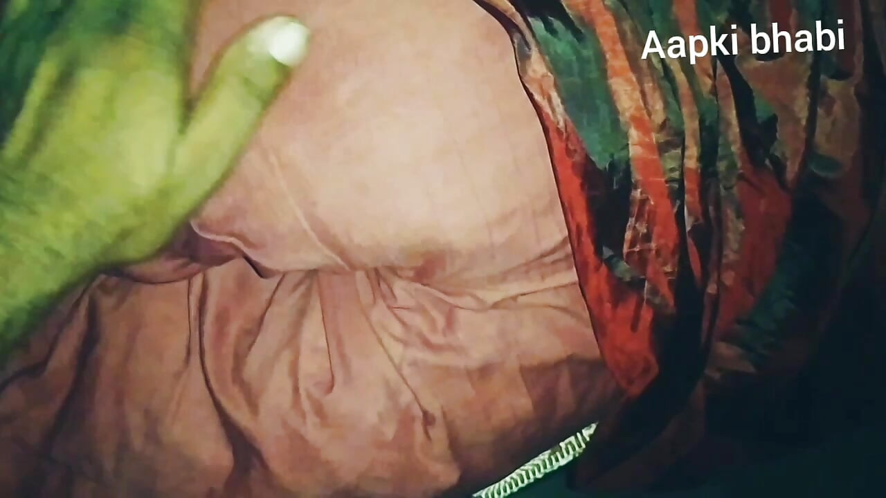 Brother in law cumsut on sister in law 's penty (salwar) she fucked by devar