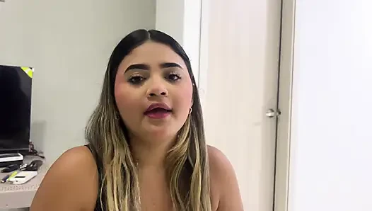 Enraged stepsister fucks her stepbrother to get revenge on her boyfriend and sends him photos