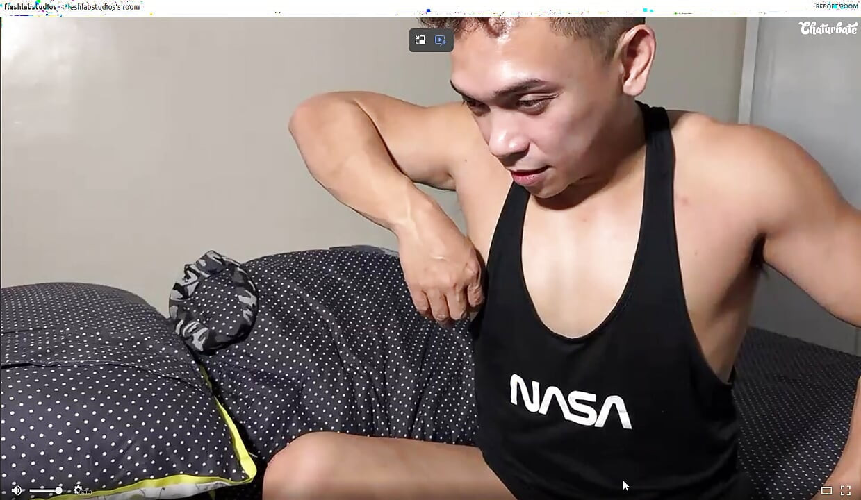 FLESHLAB Exclusive: Asian Twink Nipple Torture & Cumshot in Live Cam!