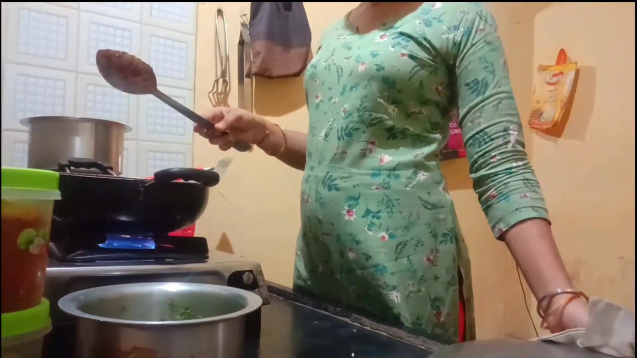 Indian hot wife got fucked while cooking in kitchen