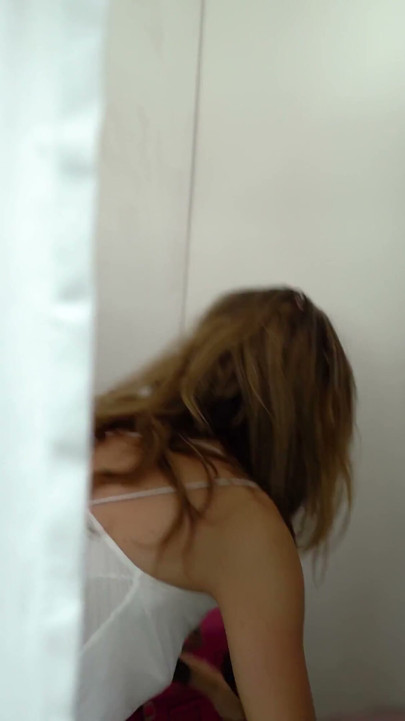 Chloe - Wanking- Thief - 4K (2160p)