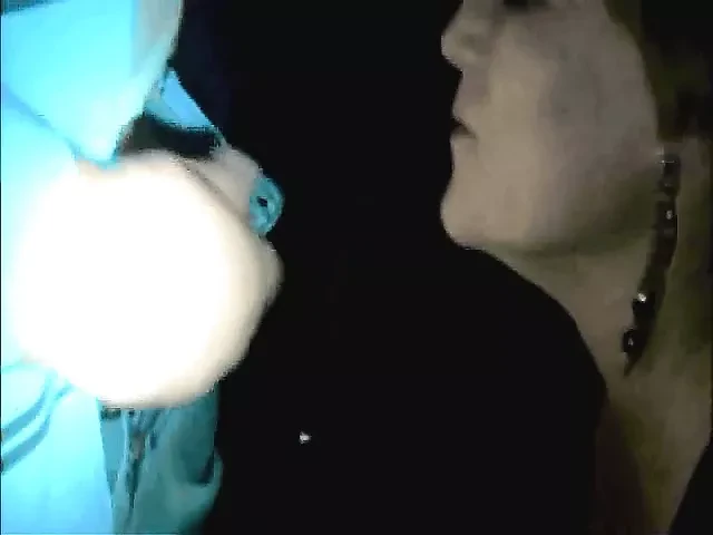 Follando en el teatro | xHamster