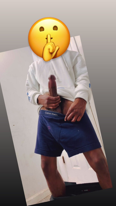BESAR HITAM MANI MUNCRAT