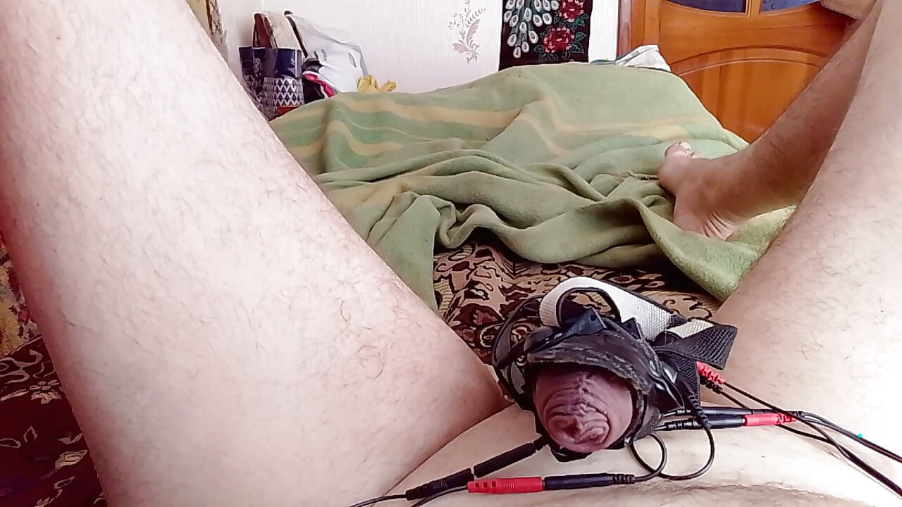 My sex toys are cute. Love masturbation with electro stime sex toys. Very very huge electro cum