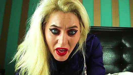 Üvey anne succubus'a döndü