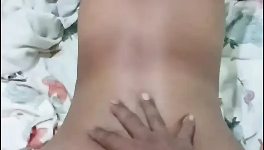 Adik tiri desi bercinta dengan gaya anjing