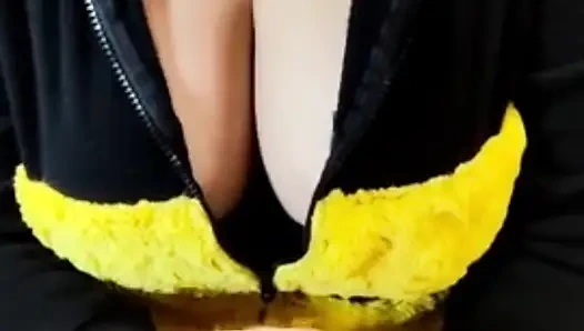 Бронирование со случайным мужиком на вечеринке в Хэллоуин