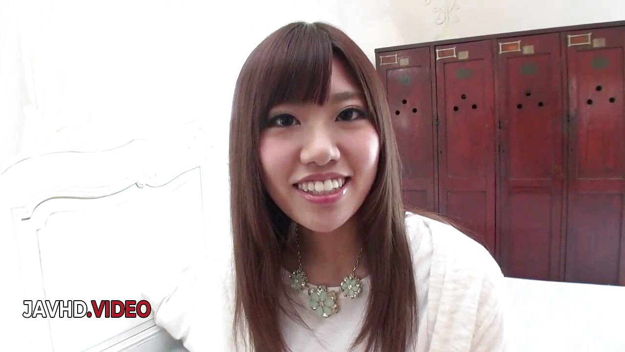 Chisa Hoshino Takes It Deep in Both Shaved Holes