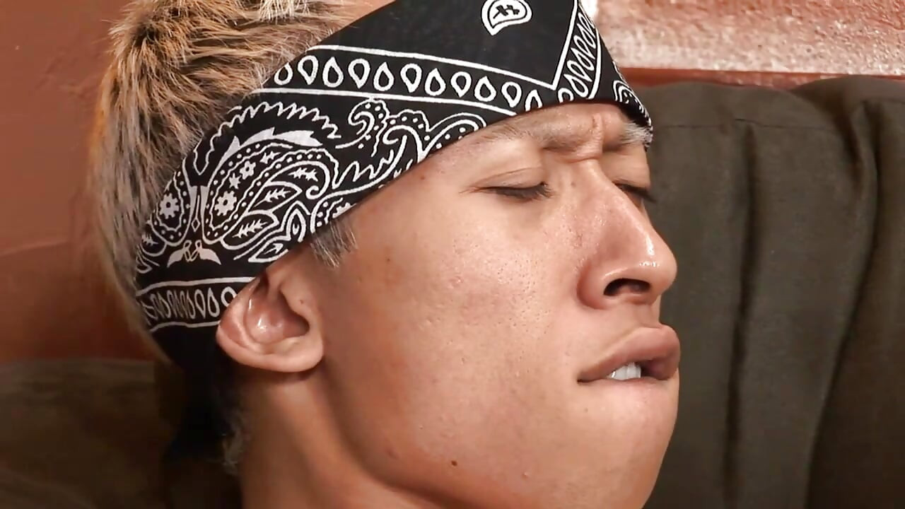 Asian gay has a good homo fuck