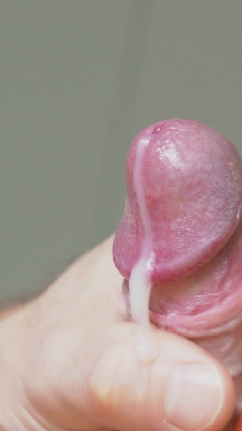 Epic moment from "Closeup cumshot explosion slow motion daddy big cock"