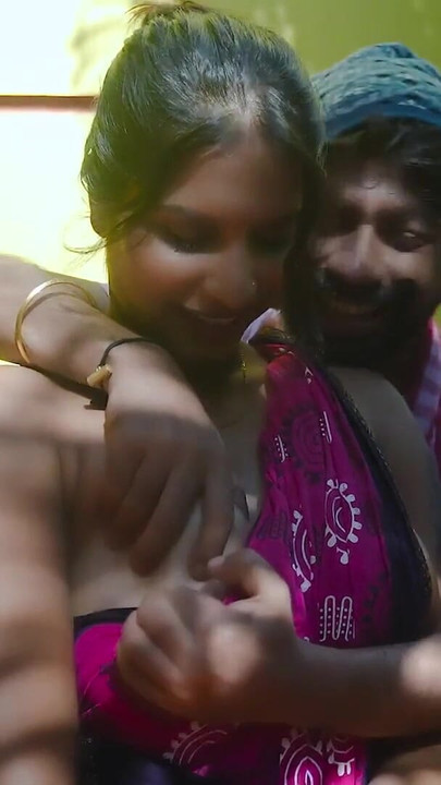 Desi Indian Doodhwala Bhabhi ji Ke Bade Bade Doodh Dekhakar, Doodh se Chodne Laga Part 2( Hindi Audio ) | Clip 1