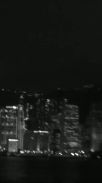 Asiansexdiary minyon Asyalı kız kendini büyük yarakla tedavi ediyor