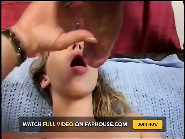 Big cock guy gets sucked by sexy brunette before filling her cunt doggy style