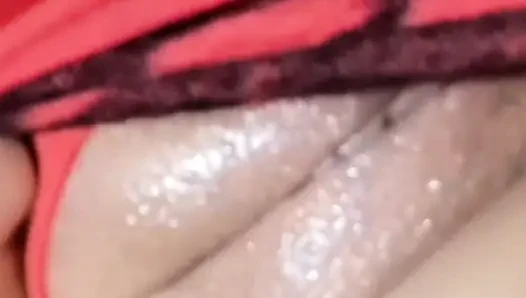 Ibu tiri berbagi kontol dengan gairah memudar